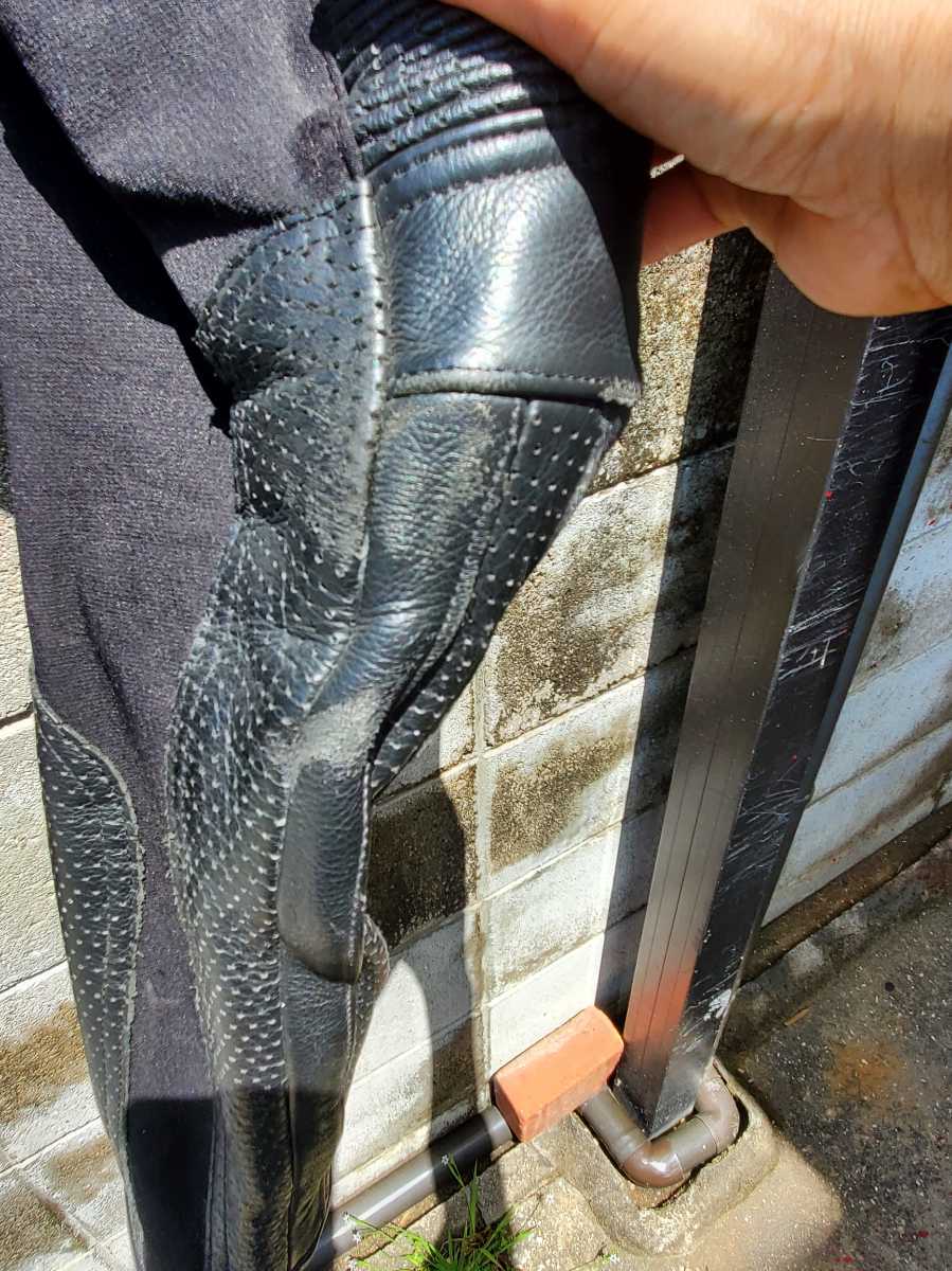 HYOD ヒョウドウ パンチングレザーパンツ ブーツイン　サイズL 送料込み HYOD レザーパンツ ブーツイン サイズM ライディングレザーパンツ た*ん様