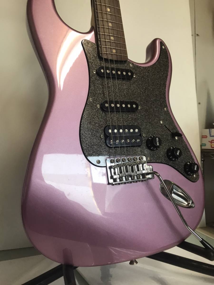 ☆美品☆Squier エレキギター ストラト AFFINITY STRAT HSS BGM RW 
