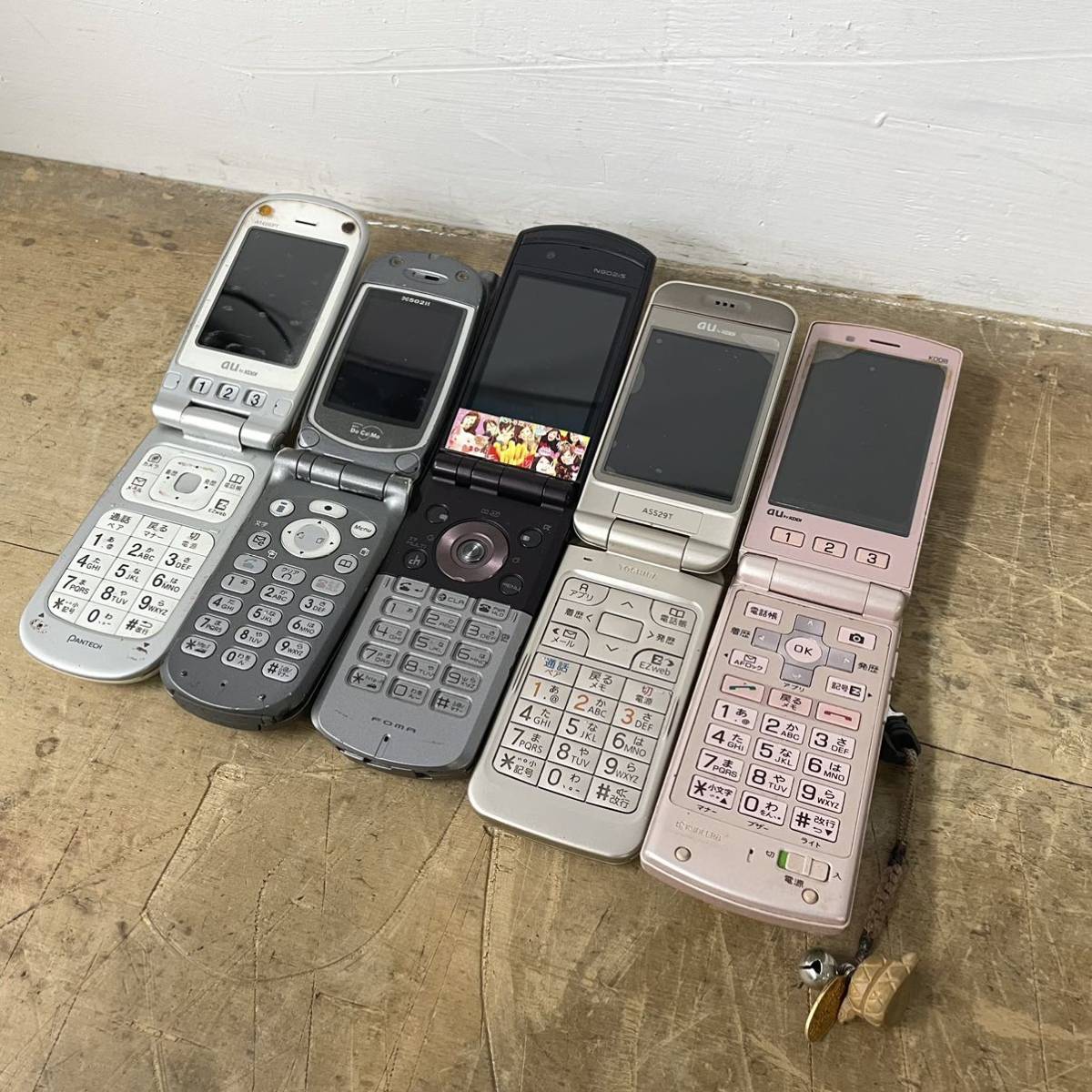 Sn 携帯電話 47点 まとめて ジャンク ガラケー パカパカ Docomo Au Softbank J Phone 古い Sharp Sanyo 部品 パーツ取り 現状品 その他 売買されたオークション情報 Yahooの商品情報をアーカイブ公開 オークファン Aucfan Com Sn 携帯電話 47点 まとめて ジャンク ガラケー パカパカ Docomo Au Softbank J Phone 古い Sharp Sanyo 部品 パーツ取り 現状品 その他 売買されたオークション情報 Yahooの商品情報をアーカイブ公開 オークファン Aucfan Com