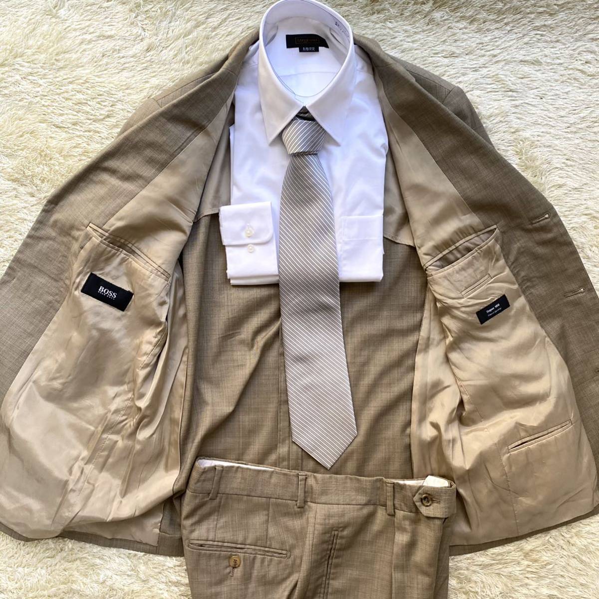HUGO BOSS 2つ アウトレットHUGO BOSS⁄ヒューゴボス」のスーツが安く
