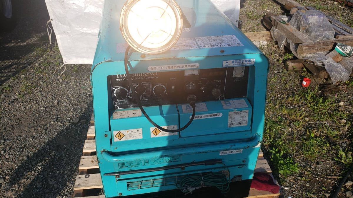☆デンヨー エンジン溶接機TLW-300SSWY☆二人同時使用☆始動確認済み 