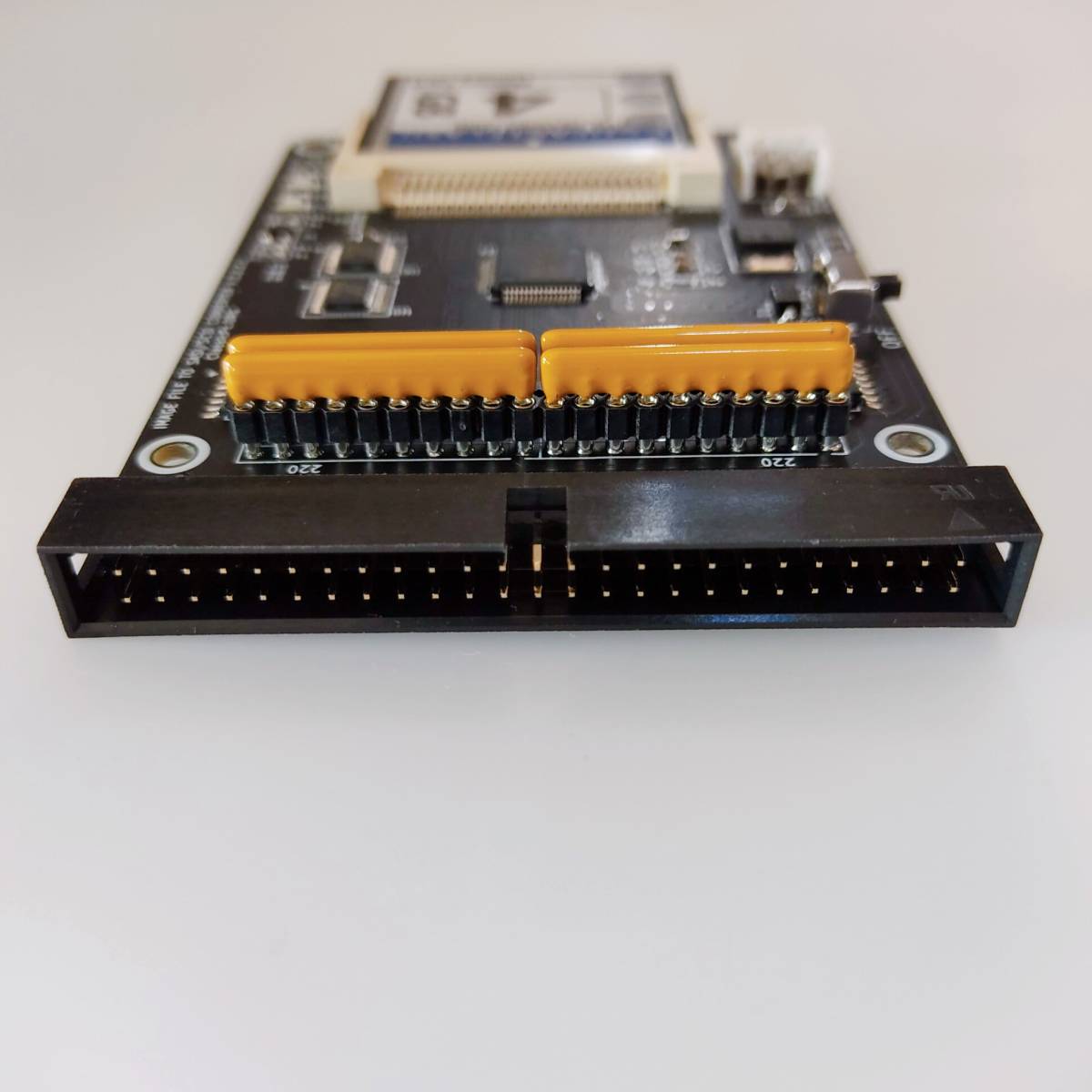 X68000シリーズ用 SASI⁄SCSI SCSI HDDのかわりにCFカードを接続する
