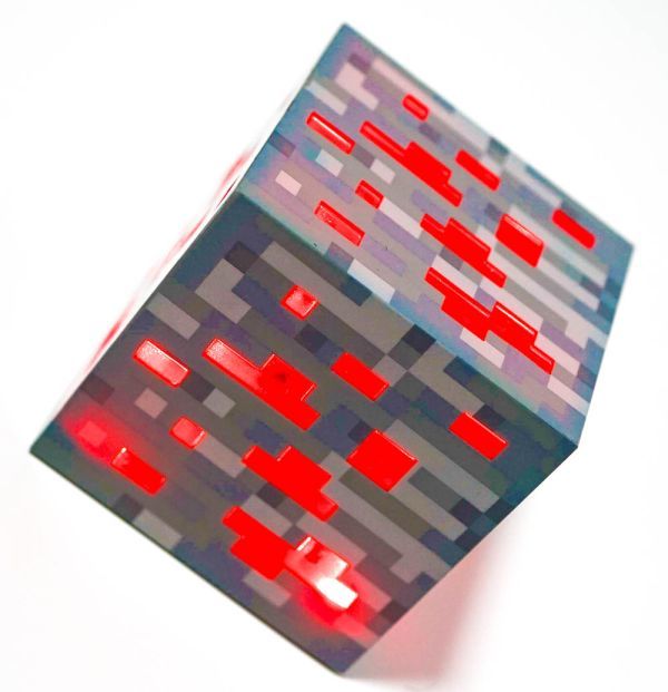 マインクラフト マイクラ　クリーパー 赤　LED　光る　土　ブロック コスプレ 道具　小道具 子供 大人