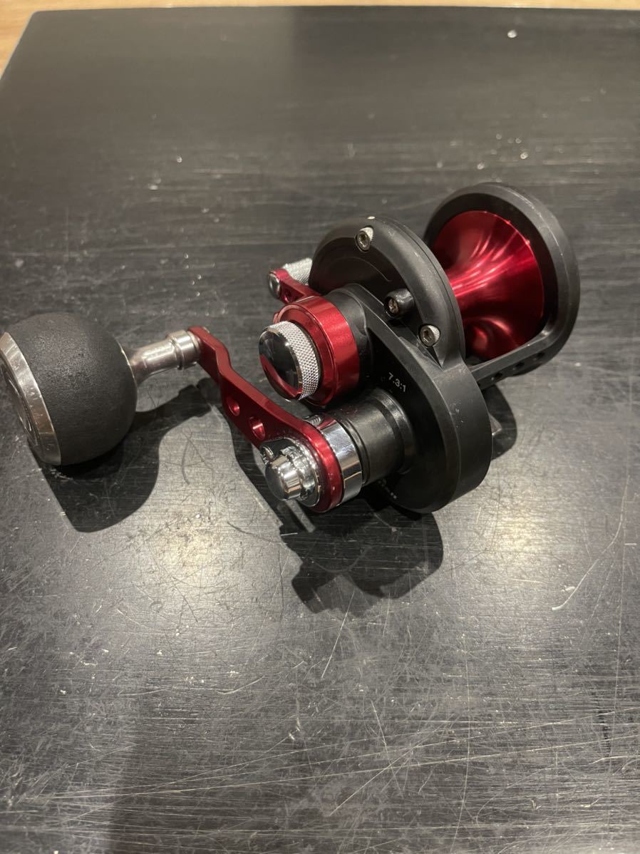 Daiwa SALTIST 20H ベイトリール Daiwa SALTIST 20H ベイトリール