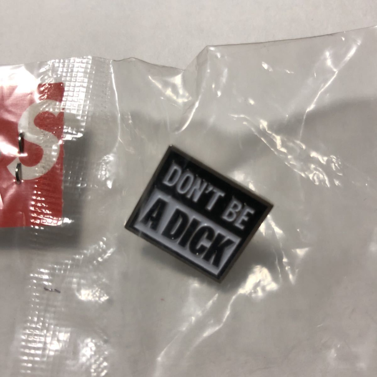 【Supreme】DONT BE A DICK ピンバッチ 新品 激レア / ピンバッジ ピンズ PIN シュプリーム ボックスロゴ BOXロゴ BOXLOGO セット