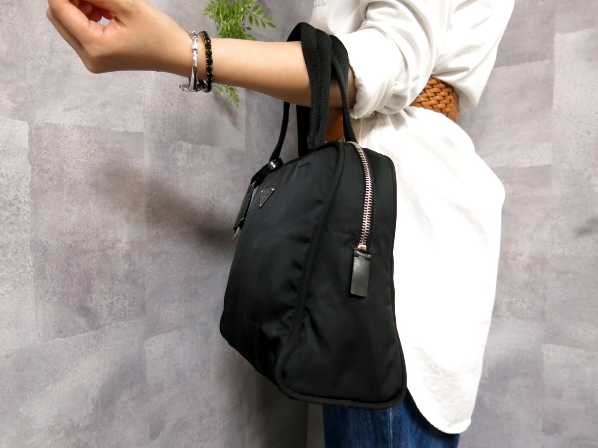○超美品○新品同様○PRADA プラダ○ポコノ ナイロン カーフ レザー 本 