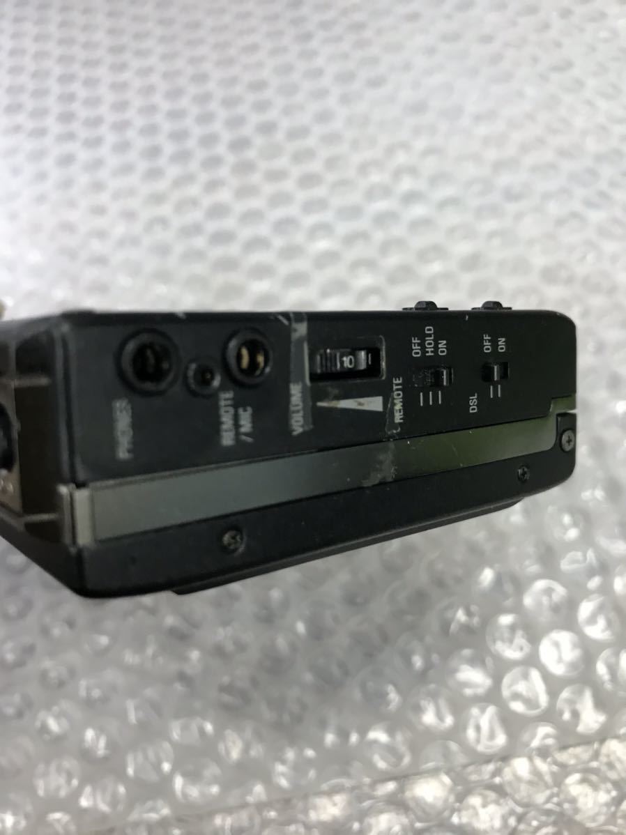 AIWA アイワ HS-JX50 カセットウォークマン 中古現状品 動作未確認