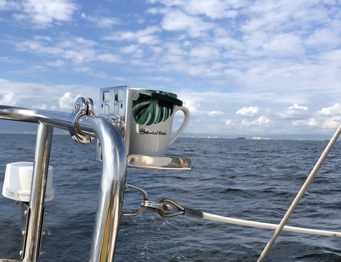  船 ボート用ドリンクホルダー 錆びないステンレス製 プレジャーボート トーイングボート ヨット等に 日本国内発送(アクセサリー)｜売買されたオークション情報、yahooの商品情報をアーカイ アクセサリー