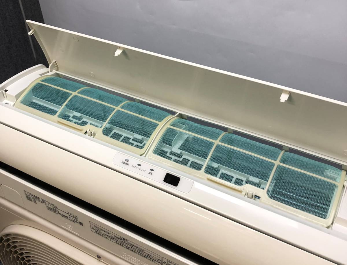 東芝TOSHIBA ルームエアコン ～8畳用/2.8kw 100V 室内機RAS-C285D(W 
