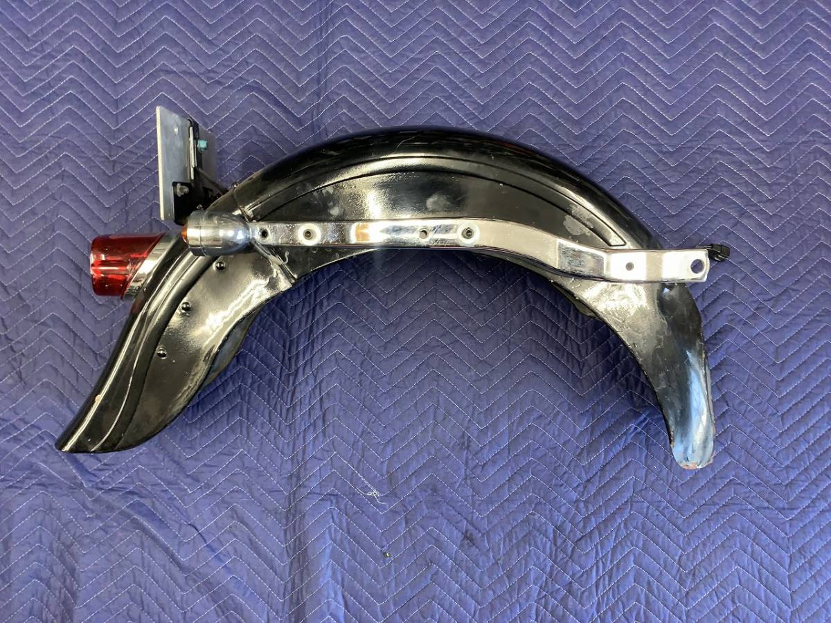 ハーレー ショベル FLH ヒンジ付きリアフェンダー 中古品 社外品 