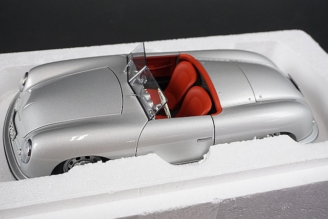 AUTOart オートアート 1/18 Porsche ポルシェ 356 No.1 シルバー 
