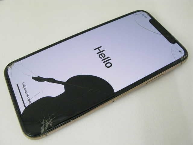 au iPhoneXS 256GB ゴールド SIMロック解除済 SIMフリー ジャンク【a102a】