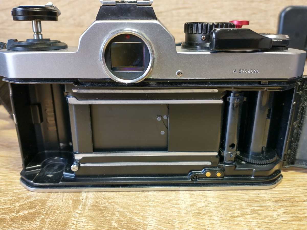 Nikon NEW FM2＋Ai NIKKOR 50mm f1.4 各部動作良好 露出計動作OK
