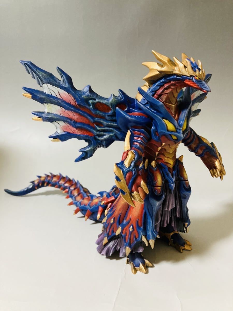 ☆完成品☆ウルトラ怪獣シリーズDX コスモイーター ルーゴサイト 