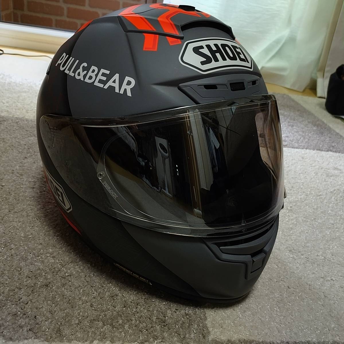 SHOEI ヘルメット X-Fourteen ビーコムの配線やマウントはついてます
