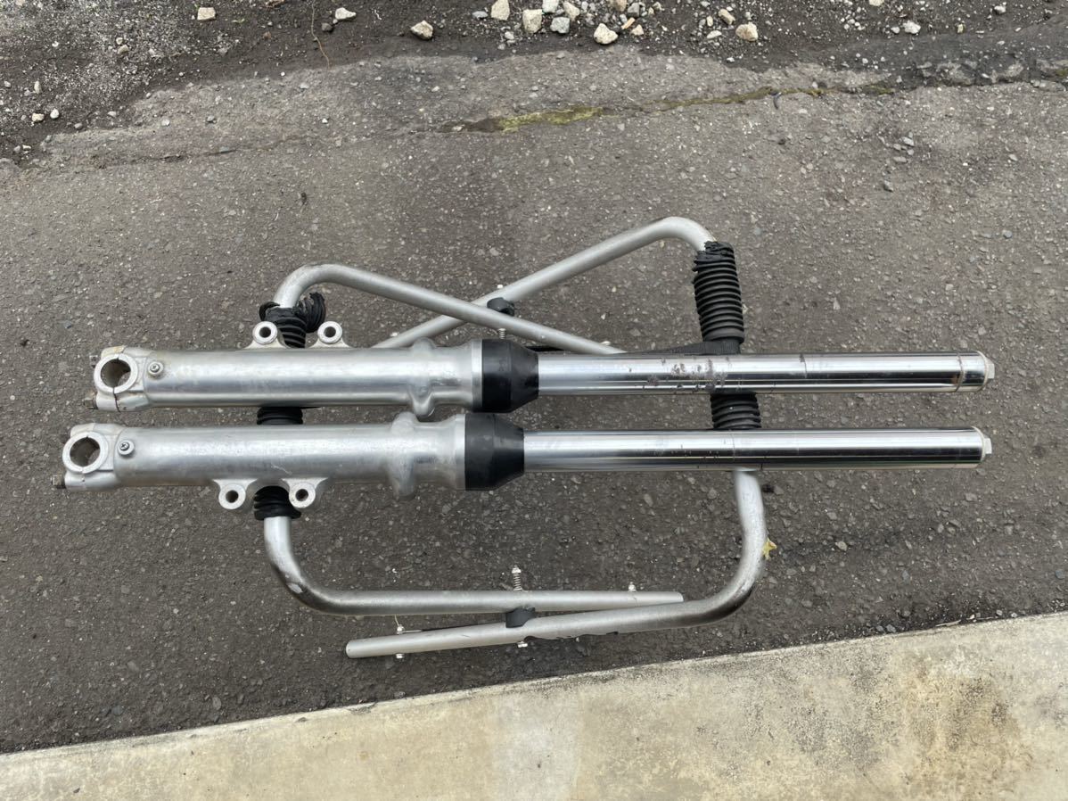 ★彡 マッハ ７５０ＳＳ・５００ＳＳ（Ｈ１Ｂ～Ｈ１Ｆ）用フロントフォーク純正中古 OH用 500SS H1 アウトスタンディングモーターサイクル｜マッハ 国内新規 フルノーマル｜SOLD H1B）フレアリングパイプの押し付けが