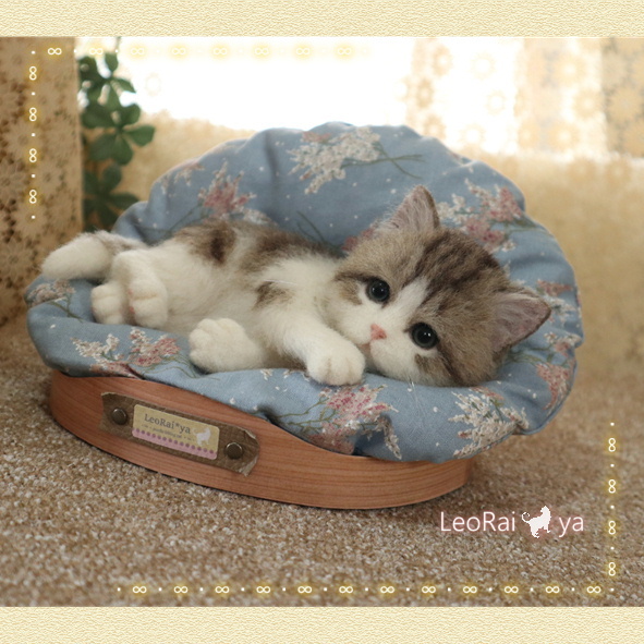 LeoRai*ya・∞・ふかふかベッドの子猫ちゃん・ブラウンタビー&ホワイト 