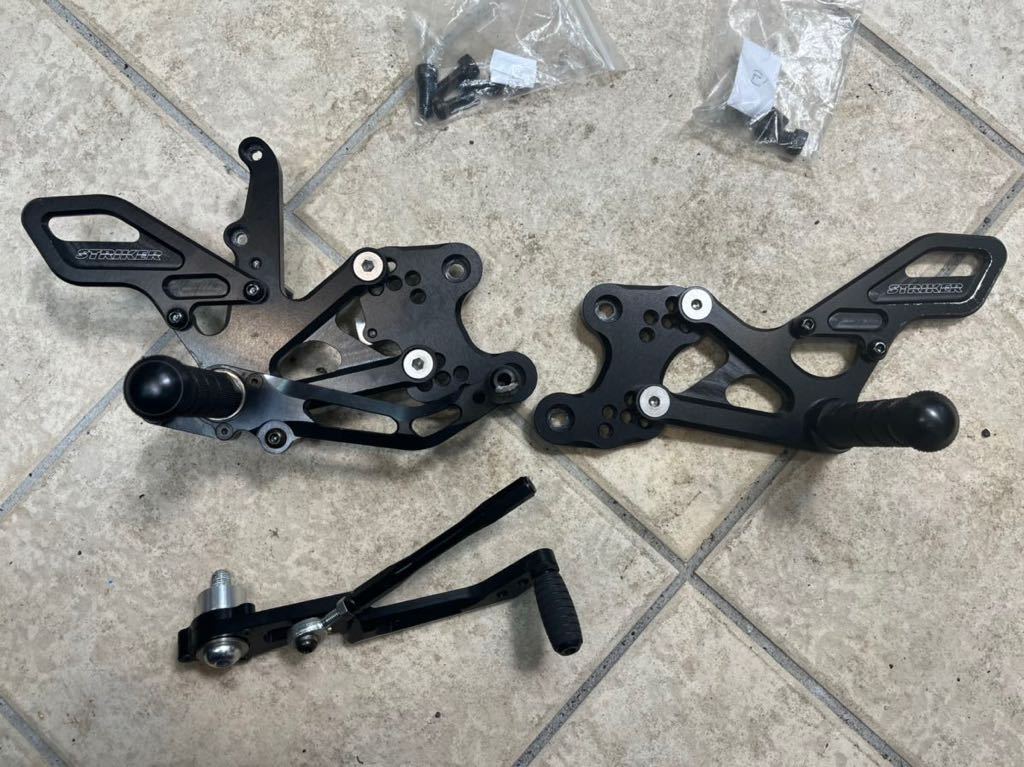 ストライカー バックステップ Gsx R1000 17 スズキ用 売買されたオークション情報 Yahooの商品情報をアーカイブ公開 オークファン Aucfan Com