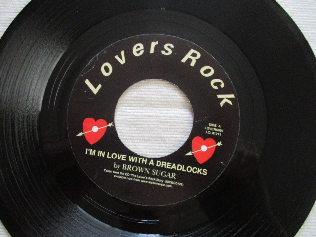 品質保証，定番人気 BROWN SUGAR 7 I'M IN LOVE WITH A DREADLOCKS UK 7インチ EP 45(レゲエ)｜売買されたオークション情報、yahooの商品情報をアーカイブ公開 - オークファン レゲエ