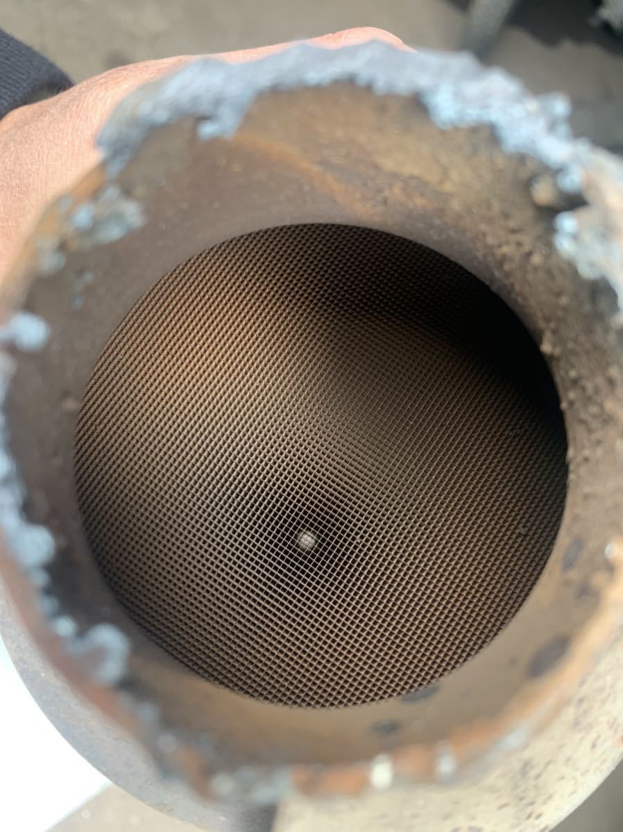 触媒 TOYOTA TL2 車種不明 ジャンク品 6個 触媒 ジャンク品 ジャンク