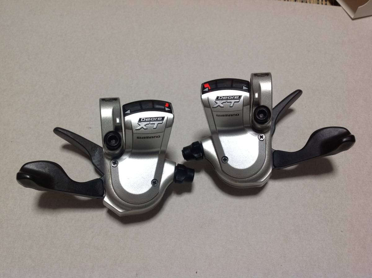 人気セール，低価 SHIMANO DEORE XT M760 シフター３x９前後セット(シフトレバー)｜売買されたオークション情報、yahooの商品情報をアーカイブ公開 - オークファン シフトレバー