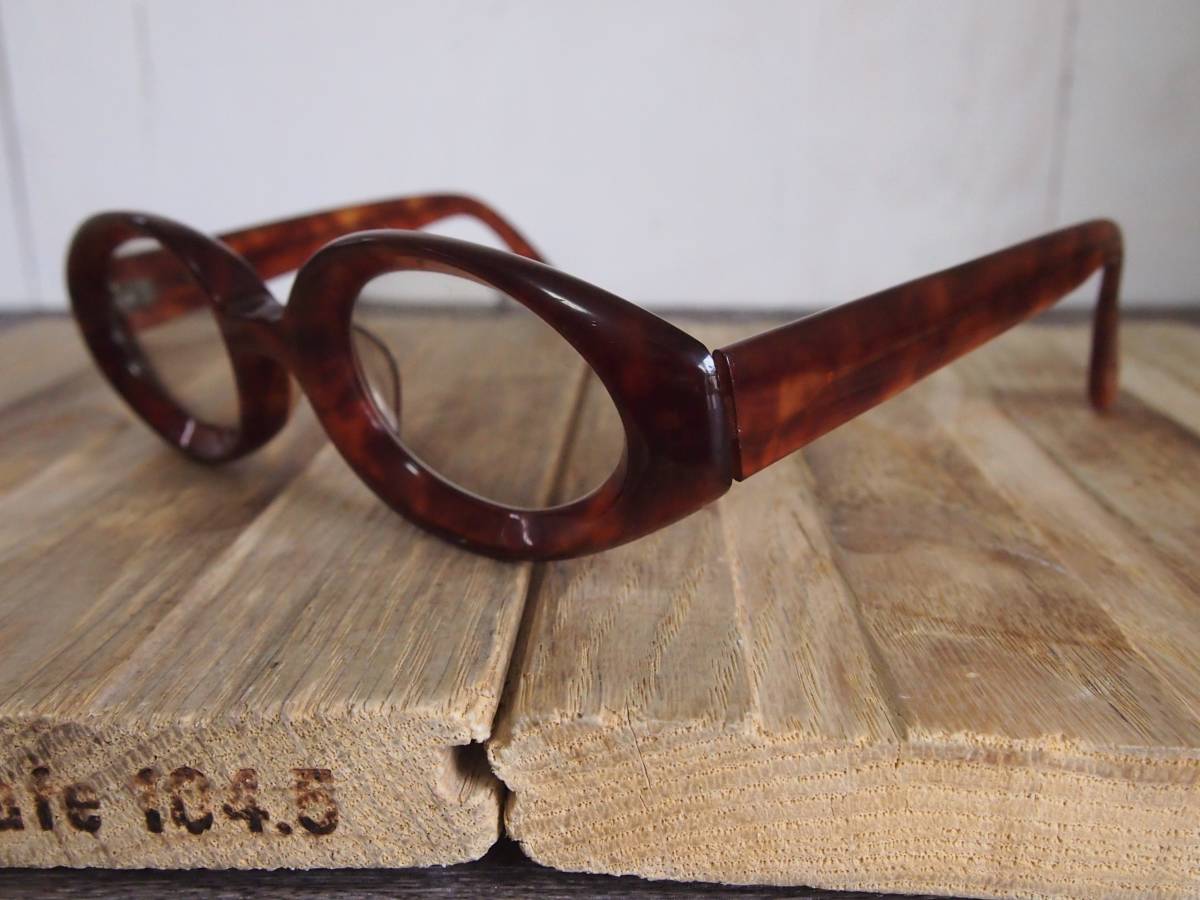 白山眼鏡店 OVAL （ニュー溝安全 OVAL｜中古・ヴィンテージ・廃盤 
