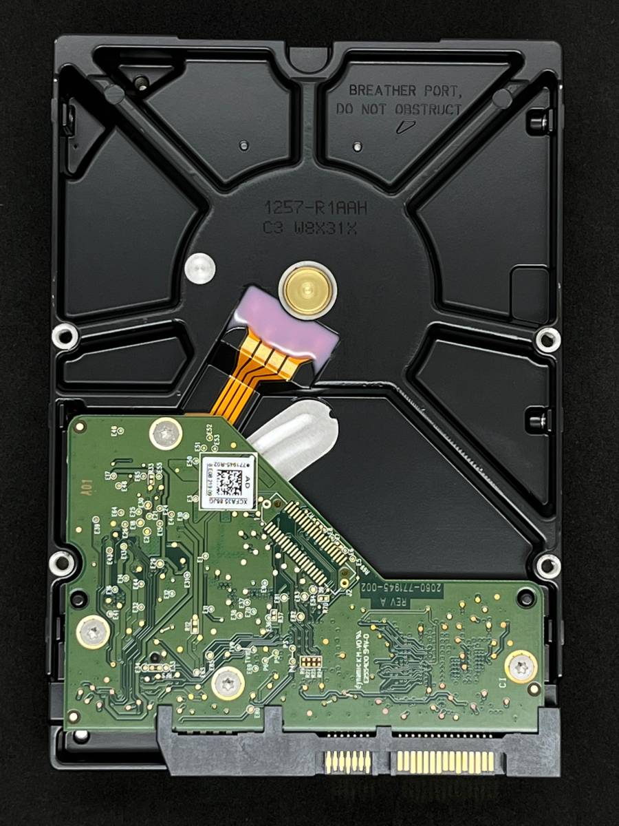 【送料無料】　★ ３ＴＢ ★　WD30EZRZ【使用時間：１２ｈ】 Western Digital Blue　3.5インチ 内蔵 HDD　SATA600/5400rpm WD/青 新品同様
