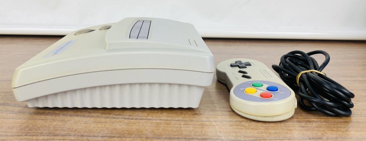 ニンテンドー スーパーファミコン 泣い ジュニア SFC Jr. 本体 ソフト4本