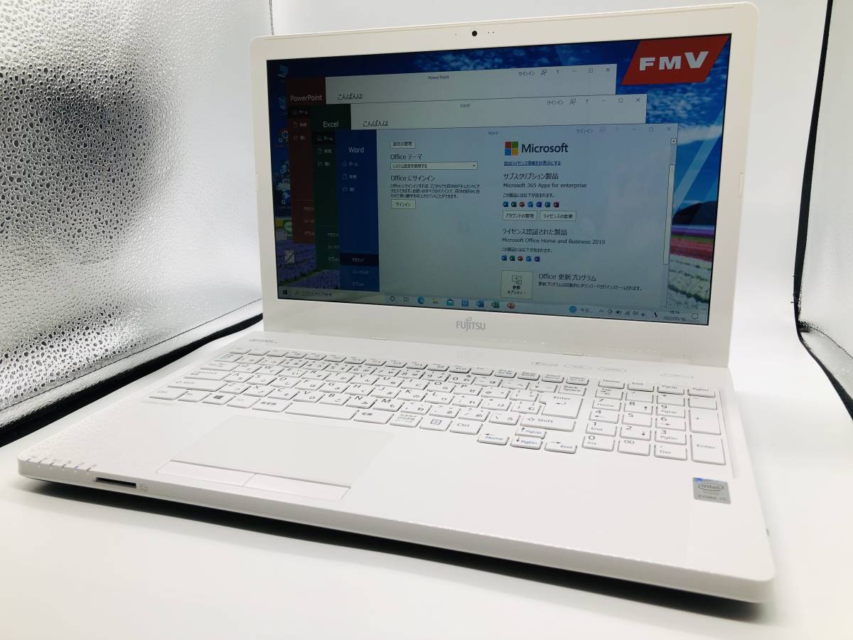 綺麗でハイスペック!最上級クアッドコアi7+高速SSD256GB搭載AH53⁄U 
