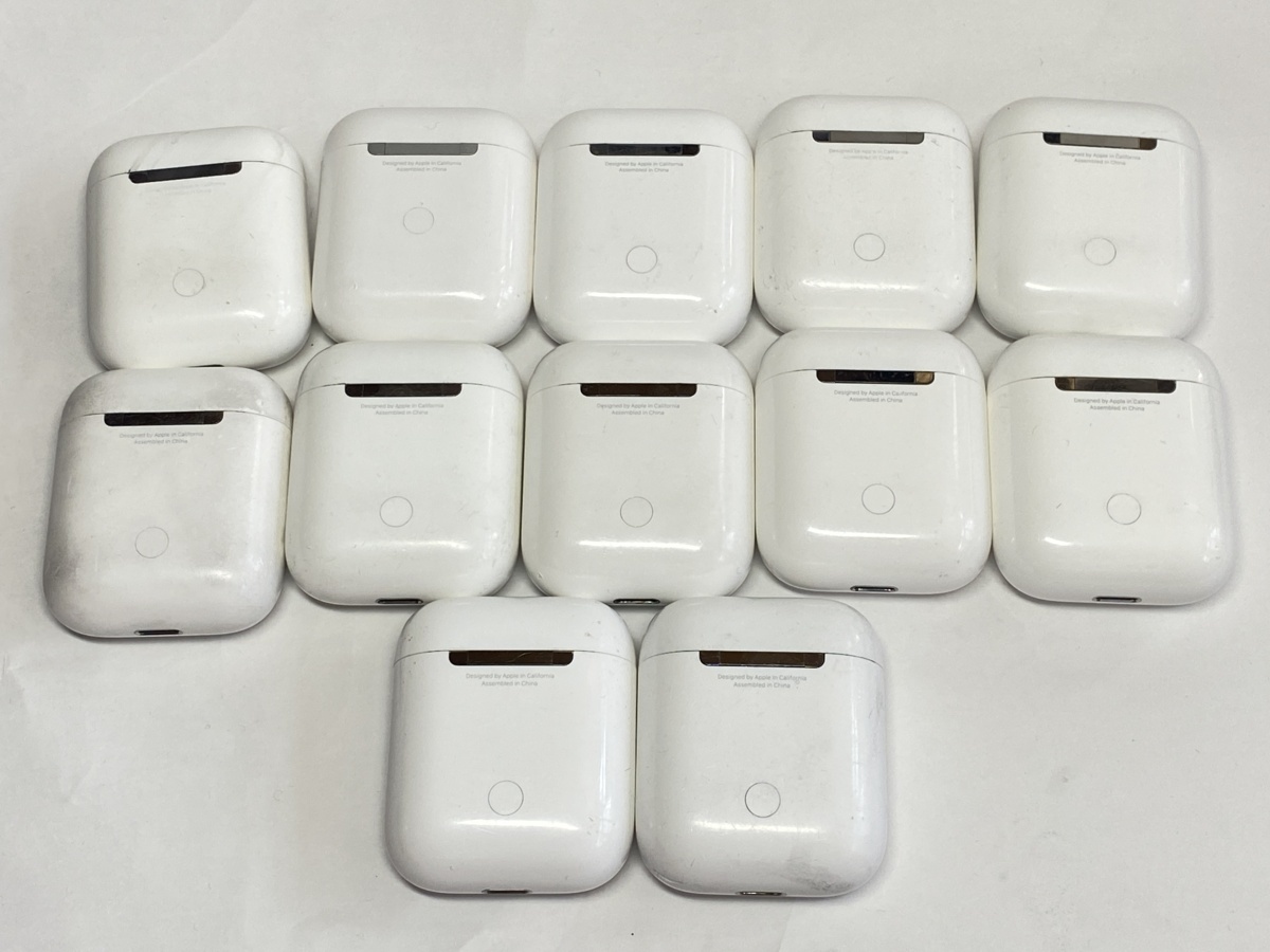 驚きの破格値，低価 P1509 動品 Apple アップル AirPods エアポッズ /充電ケースのみ A1602 12個セット(イヤホン、ヘッドフォン)｜売買されたオークション情報、yahooの商品情報をアーカイブ公開 - オークファン アップル
