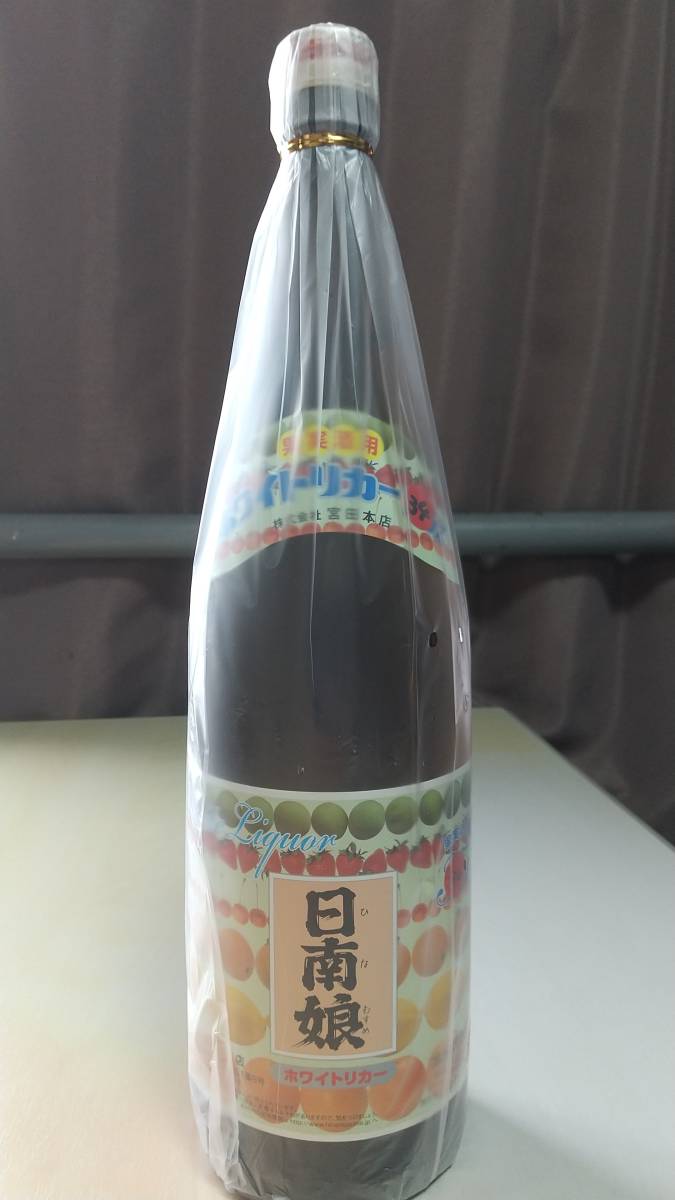 日南娘 1800ml ホワイトリカー 35度 芋焼酎 - 宮田本店 1.8L 1,800ml 無