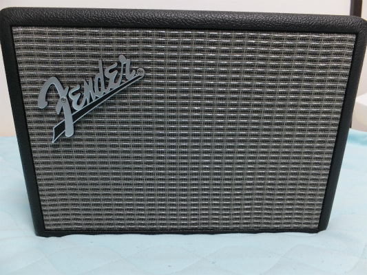 低価，セール 美品 FENDER MONTEREY フェンダー モントレー Bluetooth