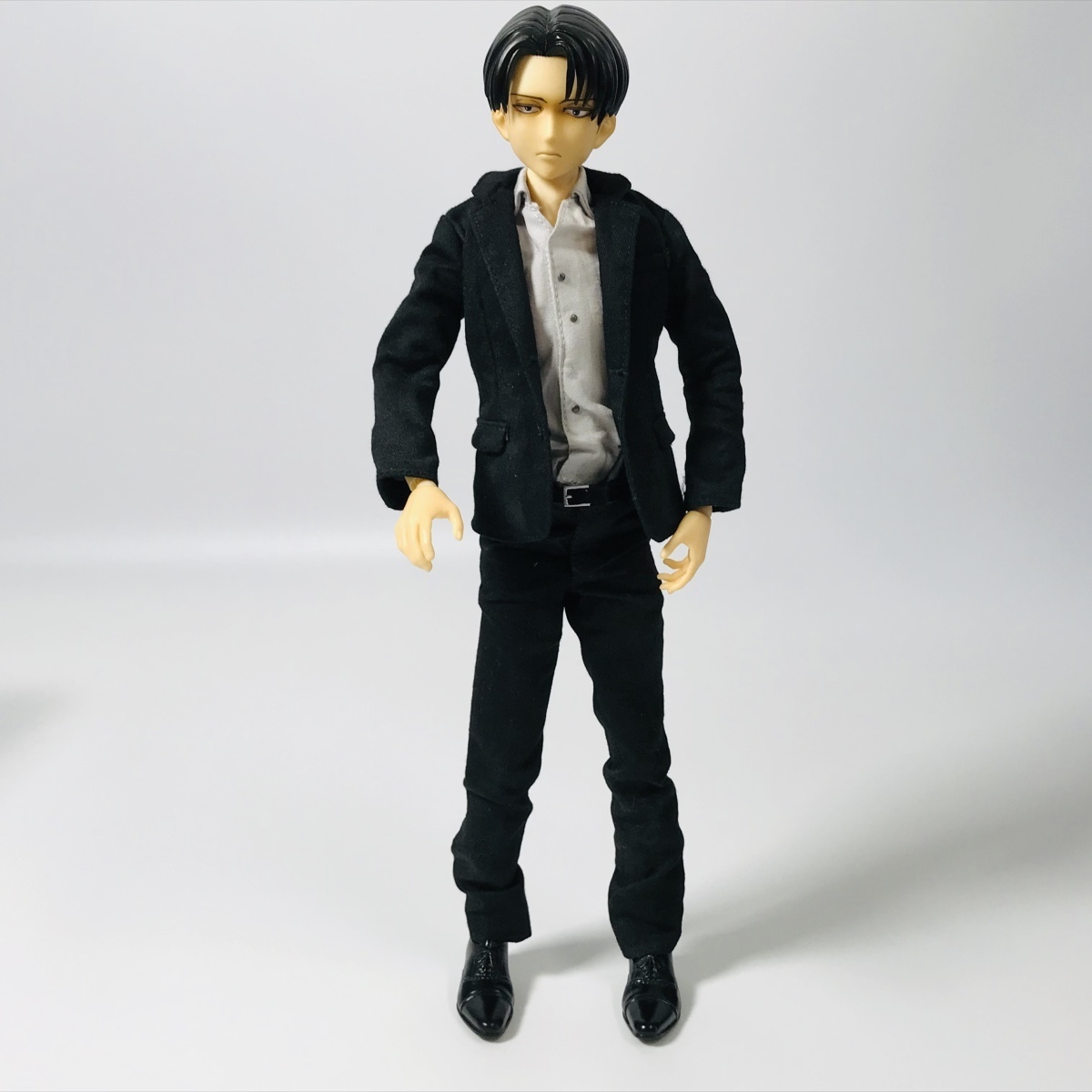 中古即納』{FIG} リアルアクションヒーローズ No.697 RAH リヴァイ 