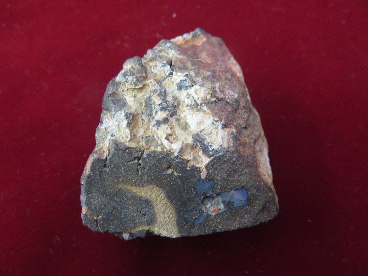 Ah177 鉱物 鉱石 原石 7個セット ルビー原石 オパール原石 総計約1 2kg 原石 売買されたオークション情報 Yahooの商品情報をアーカイブ公開 オークファン Aucfan Com