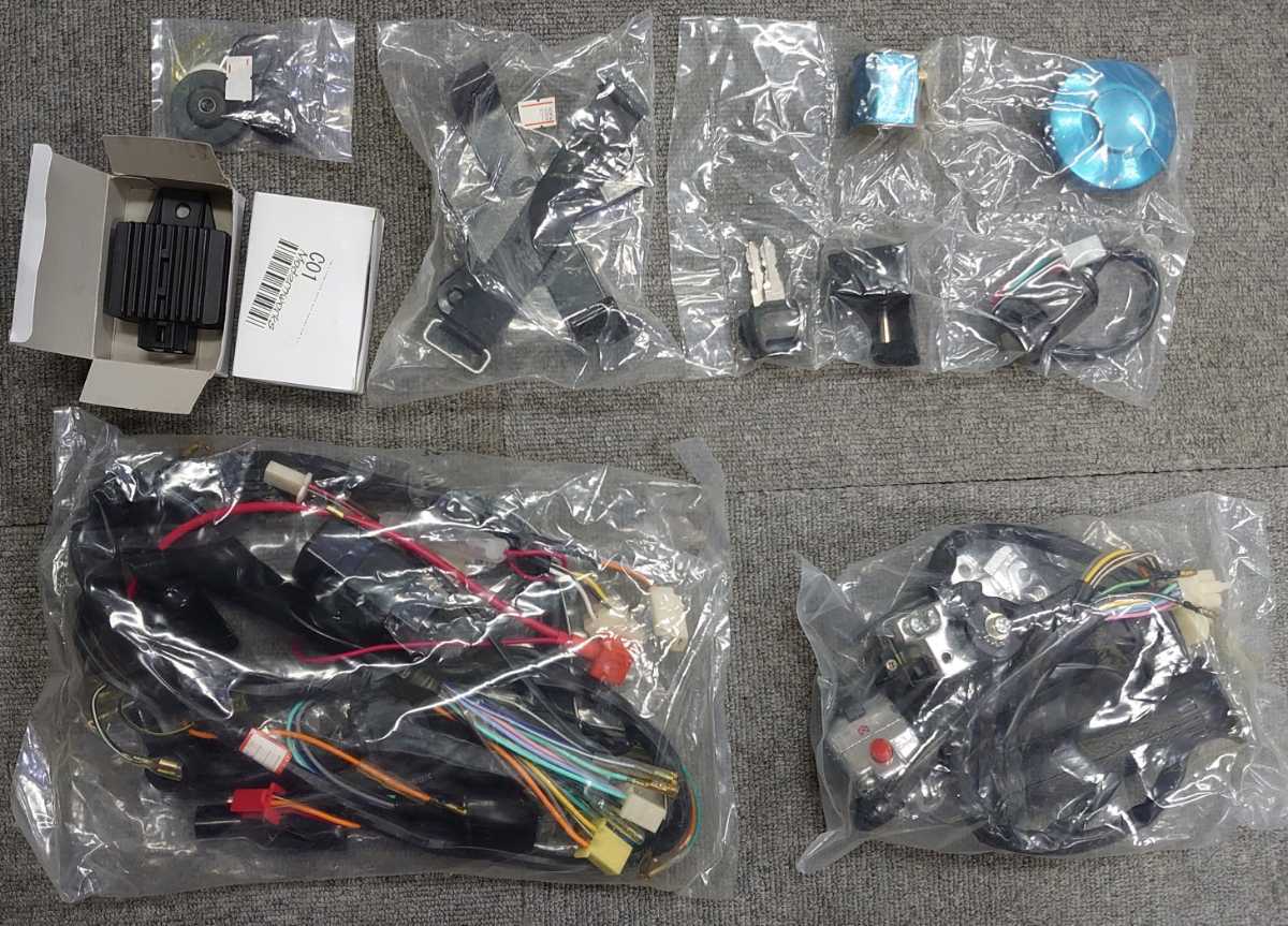全国無料，定番 モンキー用 全て メインハーネス.レギュレーターx2個.ハンドルスイッチ左右.キーセット.バッテリーステー まとめて出品(ホンダ用)｜売買されたオークション情報、yahooの商品情報をアーカイ ホンダ用
