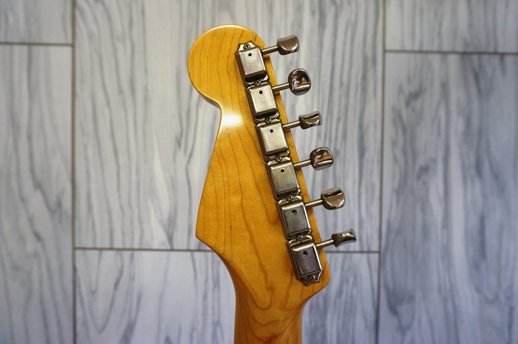 Fender Japan ストラトキャスター　 エレキギター　 レアカラー Fender Japan ストラトキャスター エレキギター レアカラー