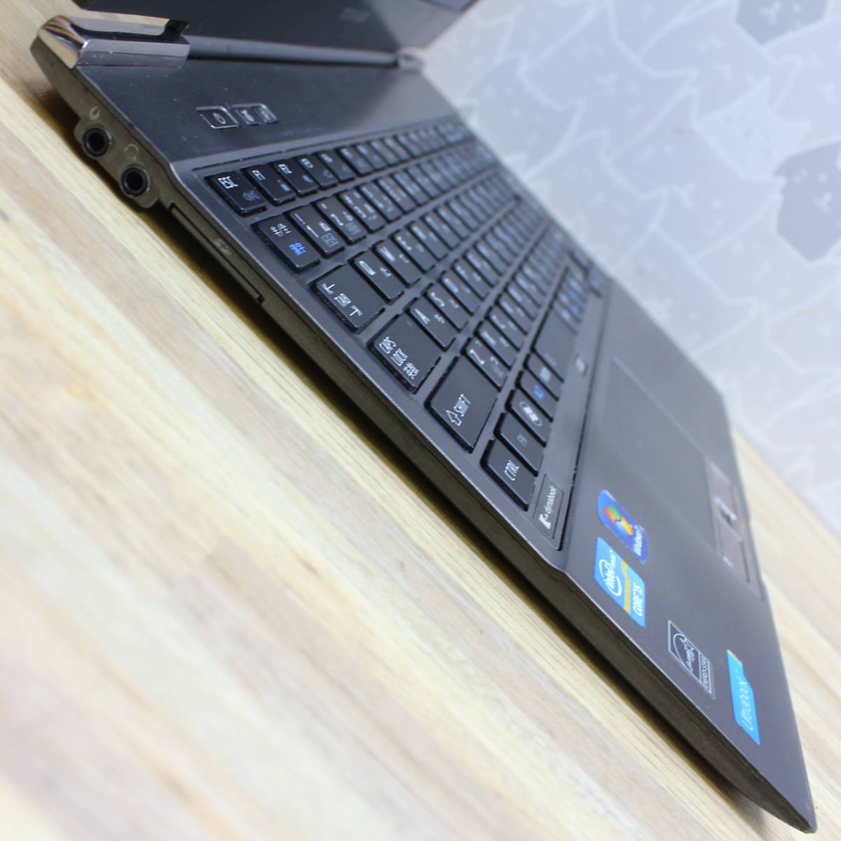 ☆爆速SSD！バッテリー良好！Ultrabook！高速転送！高性能i5！メモリ 