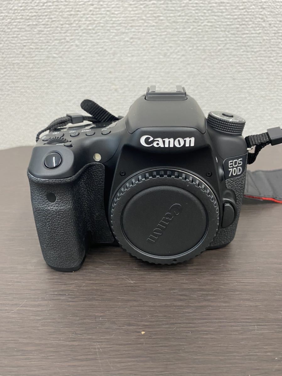 Canon EOS70D デジタルカメラ 一眼レフ / レンズ キャノン ZOOM LENS EF-S 18-135mm 1:3.5-5.6 IS STM デジタル一眼 70D Canon EOS □ 一眼レフデジタルカメラ ヤマダウェブコム