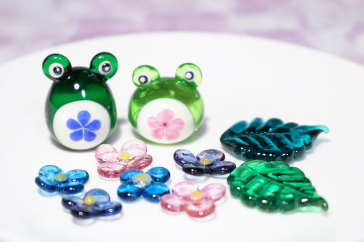 カエル梅雨：一点物 ハンドメイド・手芸 