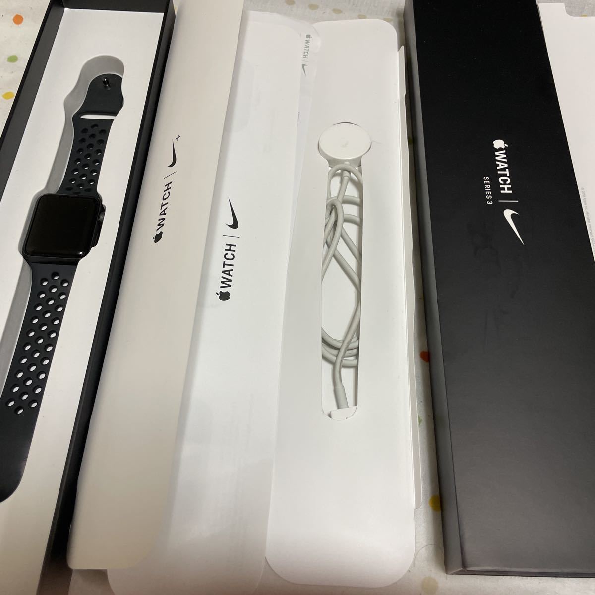 Apple 38mm Watch Series 0 Nike+ Smartwatch Nike - Photo B&H 