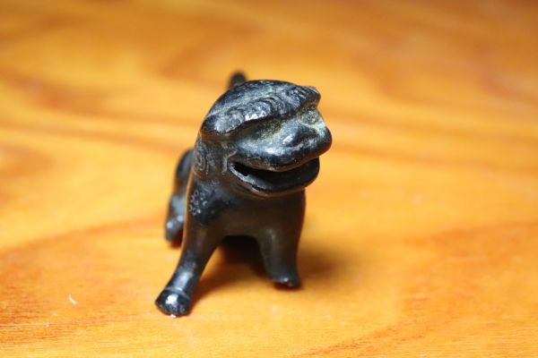 古銅 龍獅子筆架 文鎮 筆置 置物 文房具 中国古玩 中国美術 唐物 擺件 古銅 文鎮 置物 公式通販 筆置 文房具 中国古玩 中国美術 唐物 擺件 龍