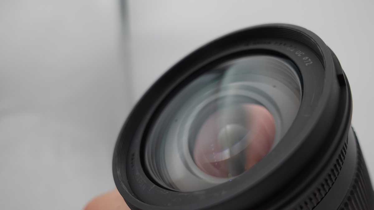 SIGMA 18-300mm f3.5-6.3 DC MACRO OS HSM ニコン用 Fマウント