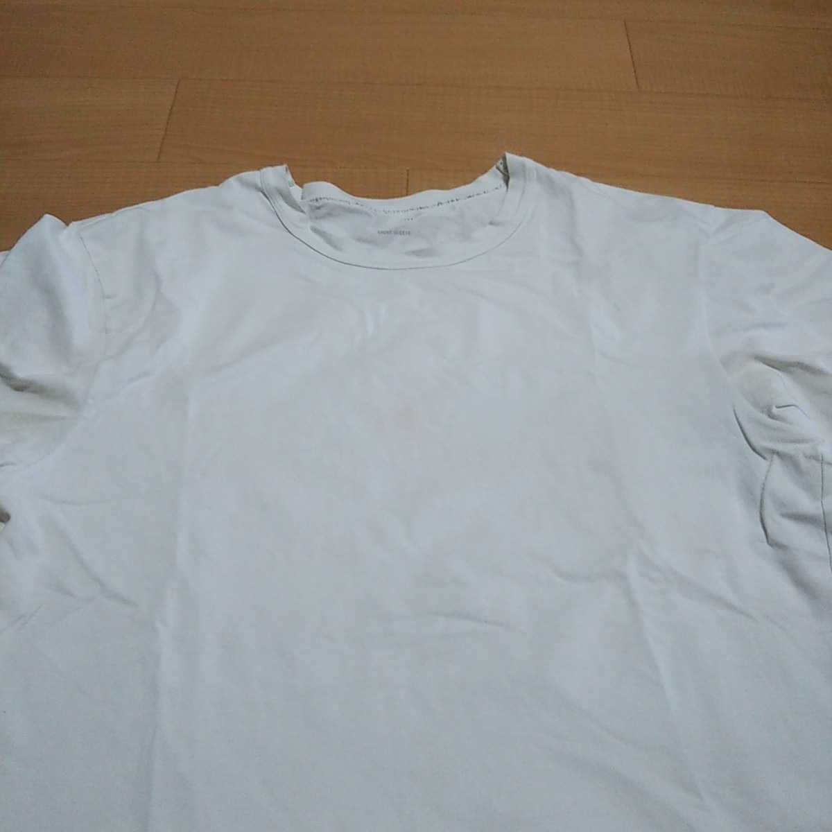 ユニクロ Uniqlo メンズ エアリズム インナーシャツ ホワイト 白 Sサイズ 半袖シャツ 半袖 夏服 Airism メンズシャツ 現状品 210円発送 半袖tシャツ 売買されたオークション情報 Yahooの商品情報をアーカイブ公開 オークファン Aucfan Com