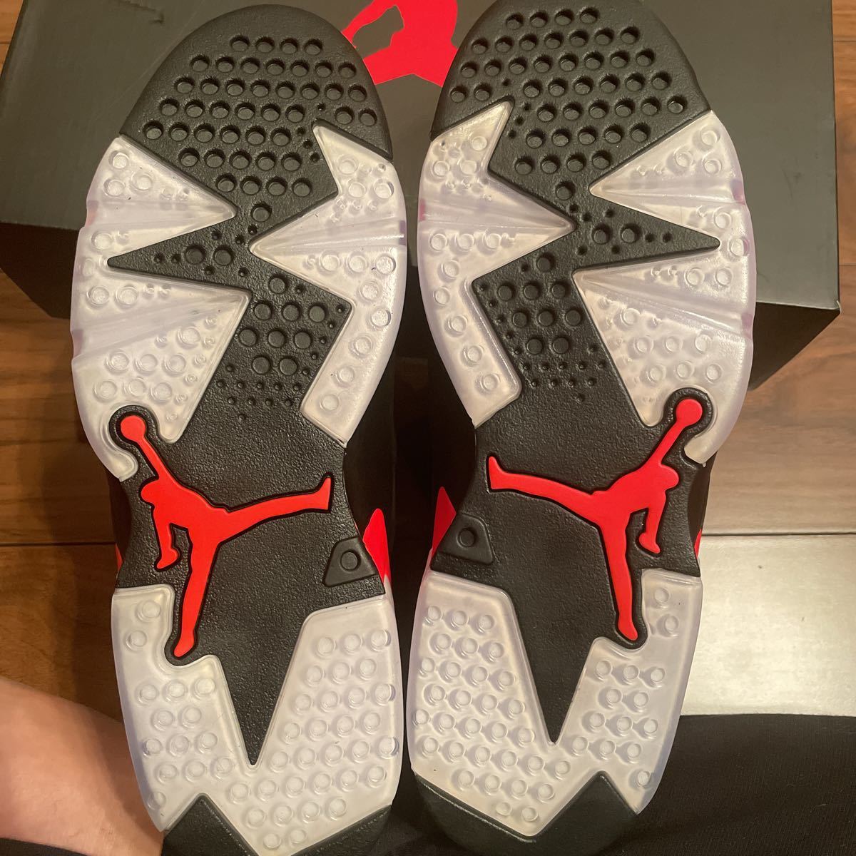 新品未使用27.5センチNIKE AIR JORDAN エアジョーダン6 RETRO BLACK  