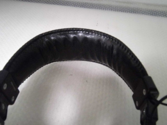 SONY 密閉型スタジオモニターヘッドホン MDR-CD900ST　R音出ず SONY MDR-CD900ST 密閉型スタジオモニターヘッドホン | スタジオモニター プロフェッショナル
