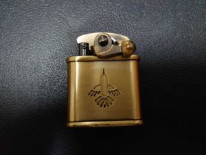 コリブリ ライターの値段と価格推移は 71件の売買情報を集計したコリブリ ライターの価格や価値の推移データを公開