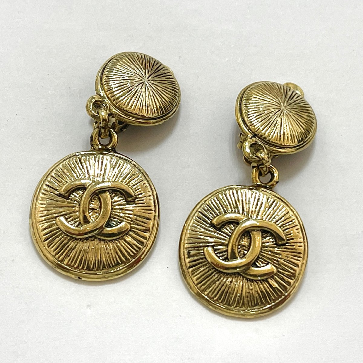 アクセサリー CHANEL rm) CHANEL シャネル イヤリング ココマーク 2連 希少 ヴィンテージ