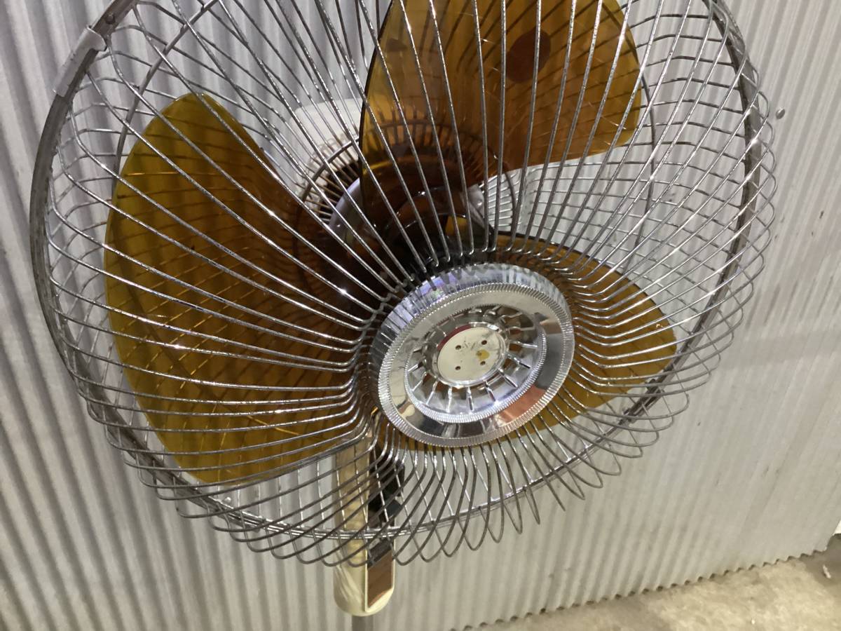 アウトレットを専門に取り扱う店 日立 HITACHI 大型扇風機 昭和レトロ
