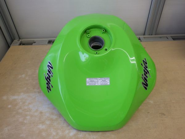 b044□ カワサキ ZX-6R? ZX636F? KAWASAKI 忍者 燃料タンク 純正