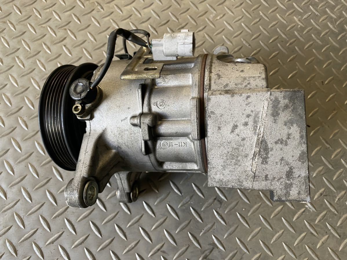 トヨタ JZS161 アリスト 純正 エアコン コンプレッサー 中古 2JZ-GTE  